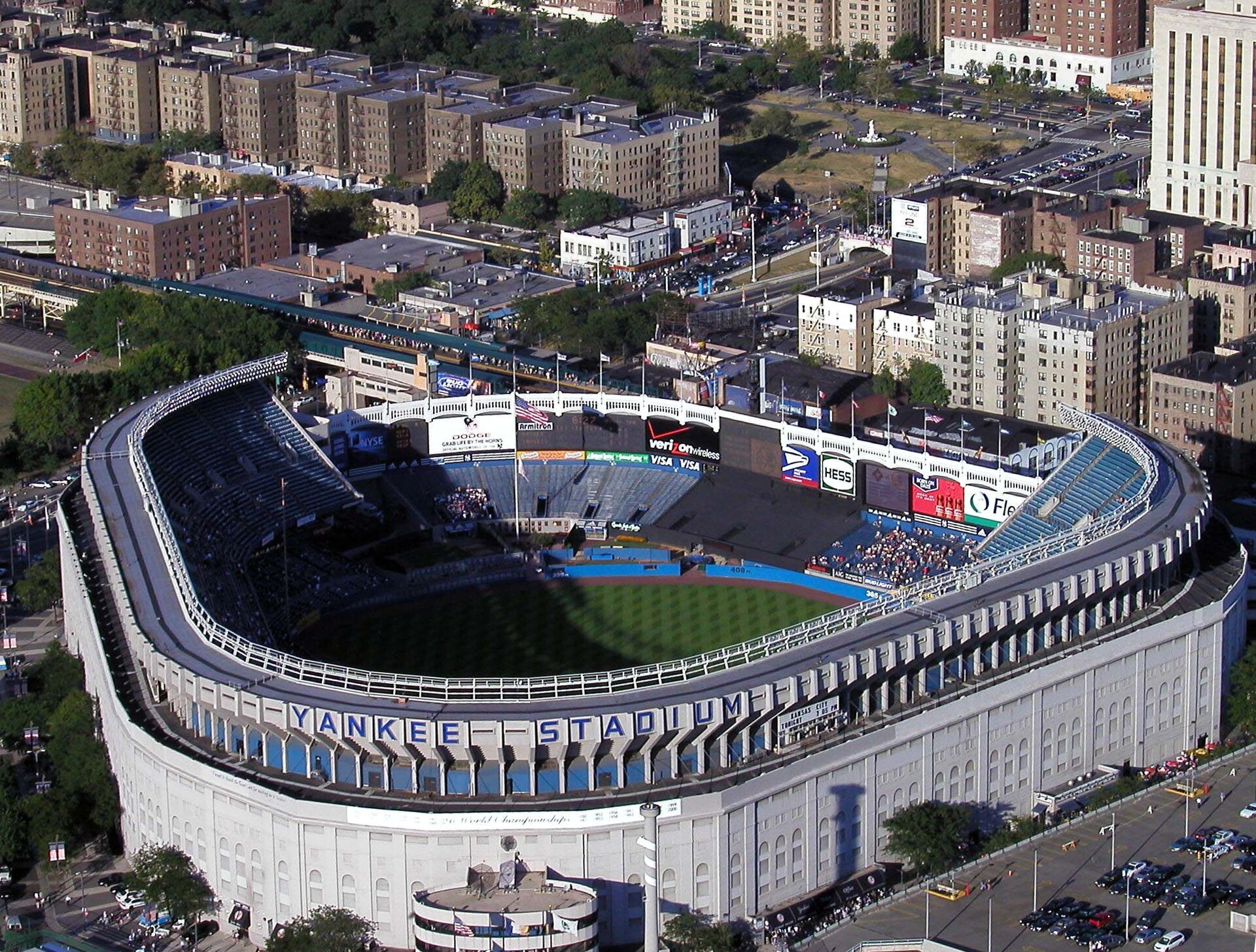 Yankee_Stadium_aerial_from_Blackhawk.jpg